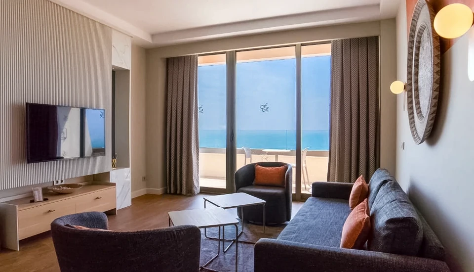 هتل فیم رزیدنس لارا اند اسپا آنتالیا